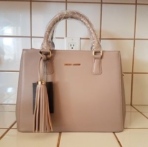 NWT Hynes Victory purse